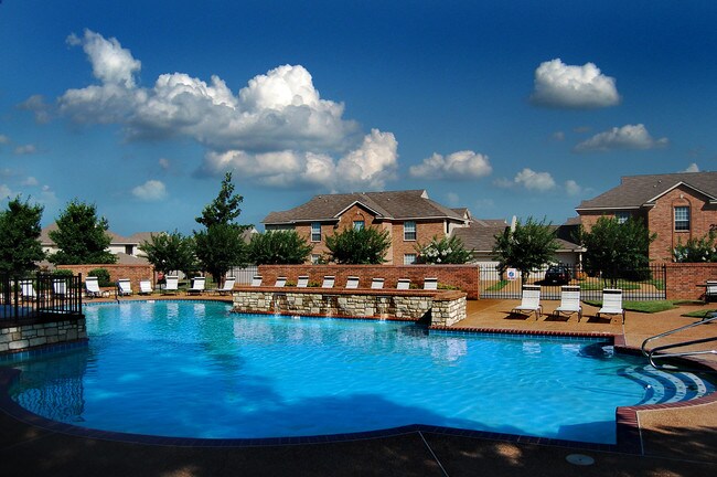 Camden Grove Apartments