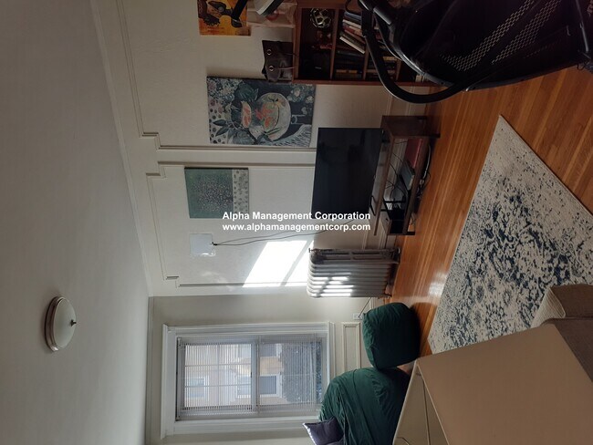 Photo - 90 Maple St Unit 1