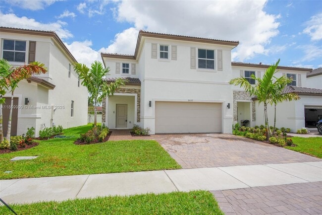 Photo - 2637 SE 24th Ct