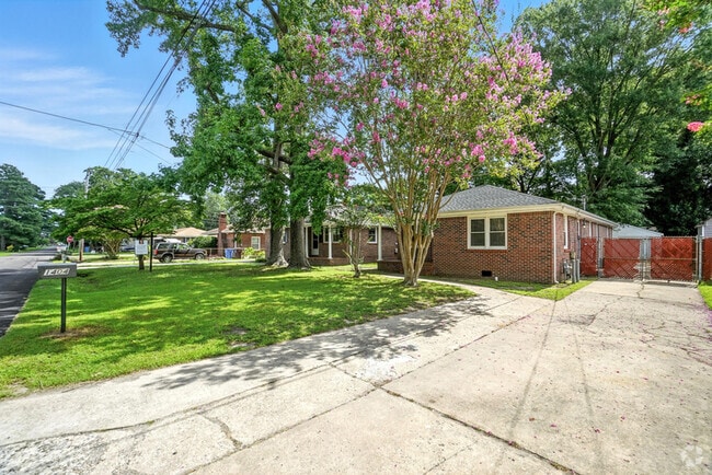 Building Photo - 1404 Elder Ave Rental