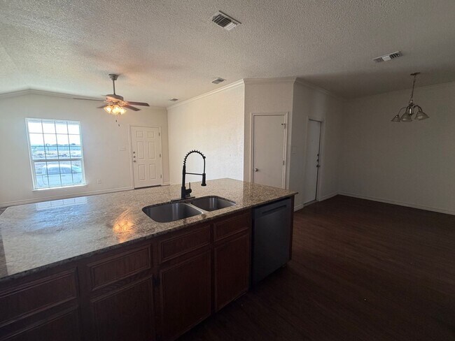 403 Olaf Dr Unit B
