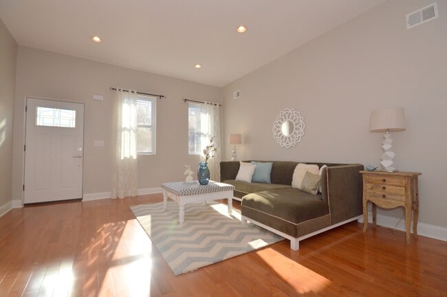 Photo - 1806 S 19th St