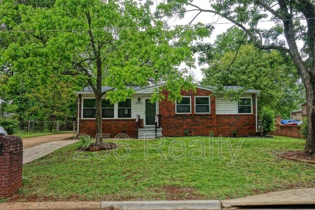 Photo - 2927 Holiday Dr SW