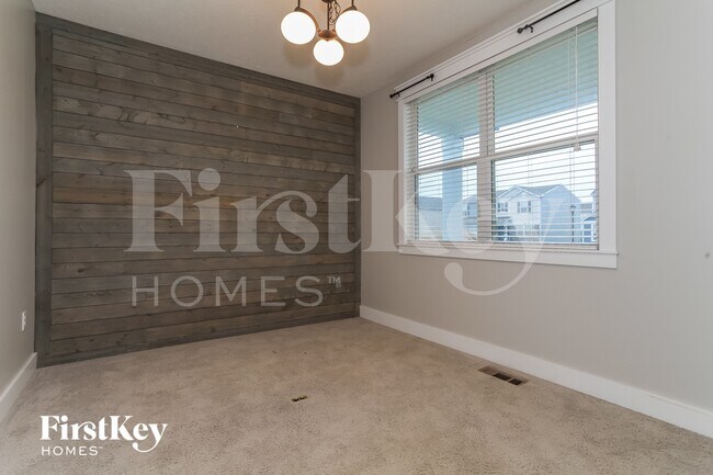 Photo - 3962 Snowcreek Dr