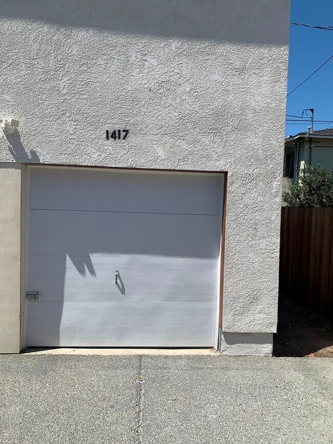 Photo - 1417 W 81st St Unidad 1417