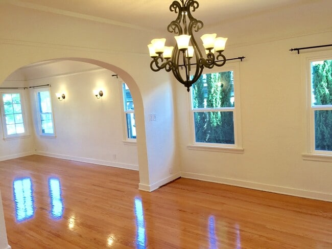 Photo - 1106 S Doheny Dr Unit 1106.5