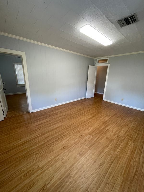 Photo - 208 St George St