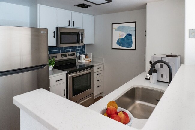 Skyline Apartments