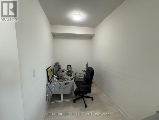 Photo - 4633 Glen Erin Dr Unit 603
