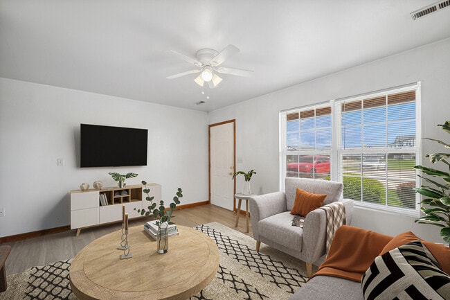 Photo - ReNew at Alton