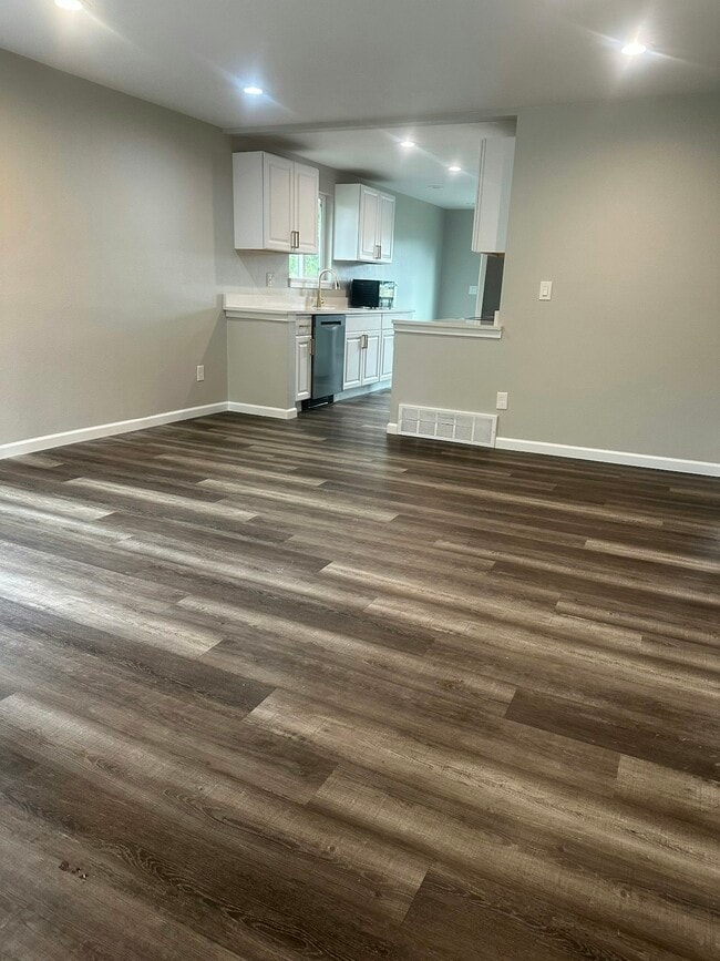Photo - 9340 W 104th Pl
