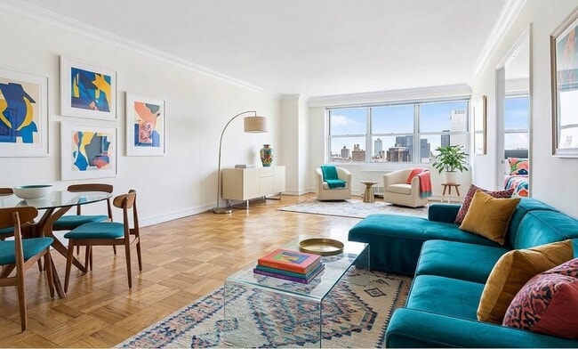 Building Photo - 888 8th Ave Unit 11K