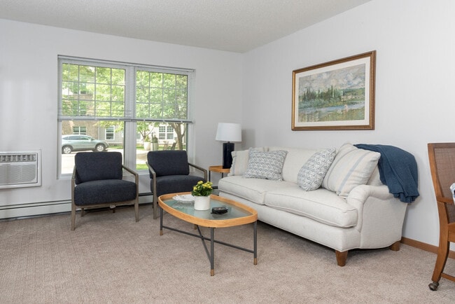 BRIARCLIFF APARTMENTS