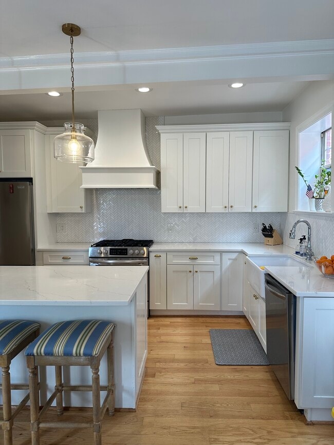 Building Photo - 1711 35th St NW Unit 21