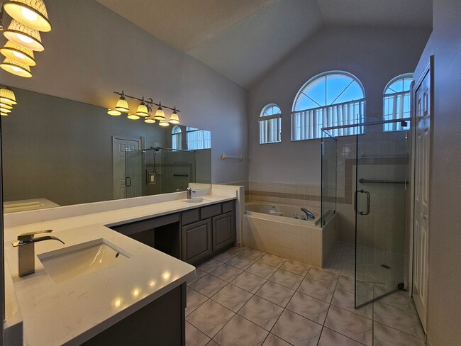 Photo - 6506 Canterlea Dr