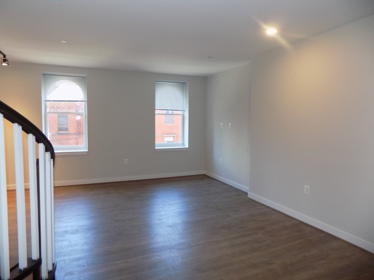 For Rent: Stylish Urban Living at 815 Park... - For Rent: Stylish Urban Living at 815 Park... Apartments