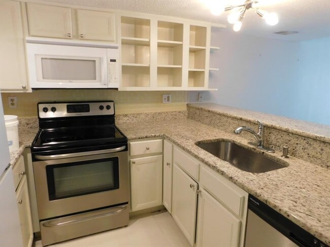 Photo - 805 Paisley Dr Unit 11