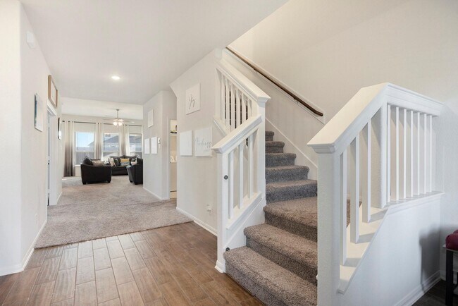 Photo - 24311 Huntcliff Dr