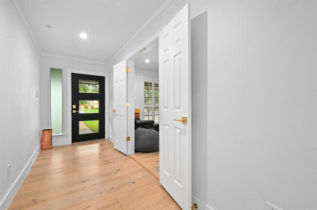Photo - 4805 Greystone Dr