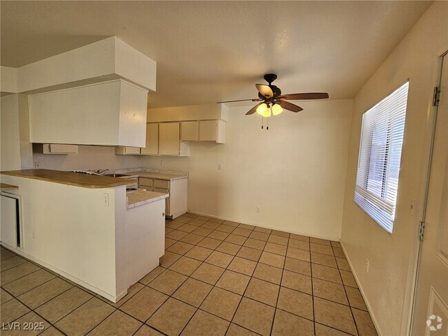 Building Photo - 4224 N Vornsand Dr Rental