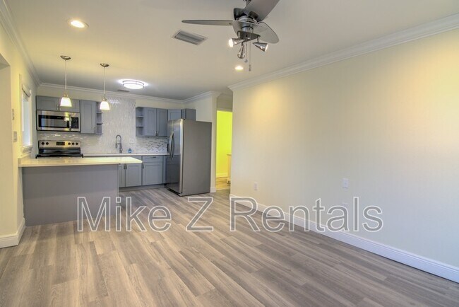 Photo - 10632 Woods Cir Unit 9