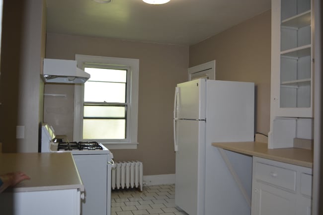 Building Photo - 1010 Dudley Ave Rental