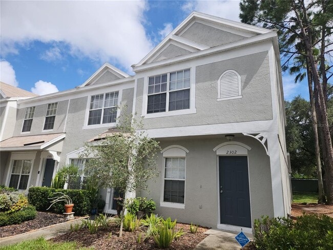 Building Photo - 2302 Lake Woodberry Cir
