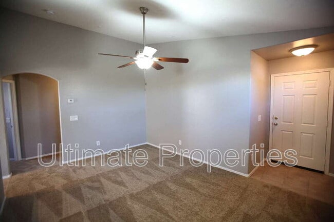 15216 N B Ct