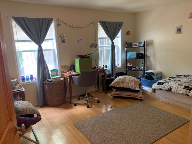 Photo - 1526 N 17th St Apartment Unit 1