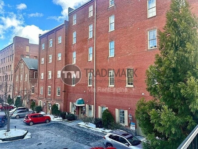Photo - 231 N Shippen St Unit 4