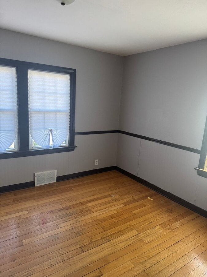 Photo - 4Br 2Ba Tri-level home