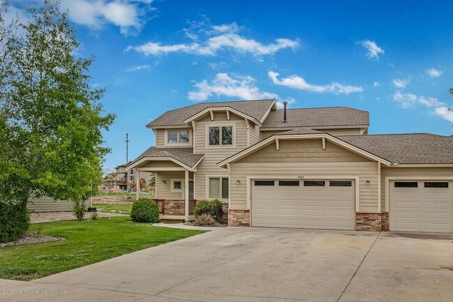1942 Promontory Cir