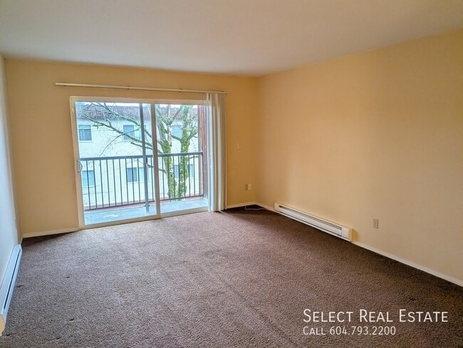 Photo - 1755 No 9 Highway308 Unit 308