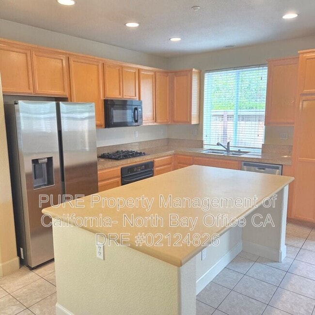 Photo - 901 Colabianchi Ln