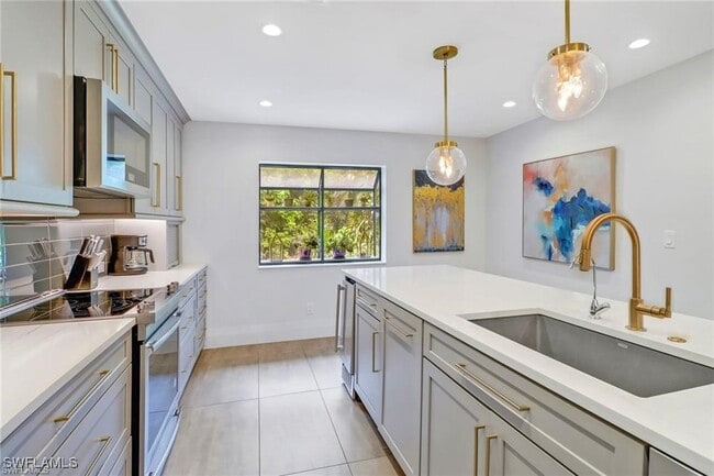 Photo - 27052 Kindlewood Ln