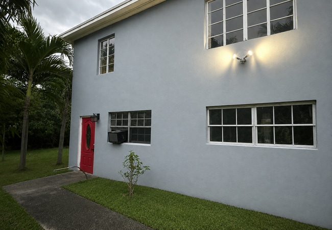 Photo - 1124 NW 112th Ter