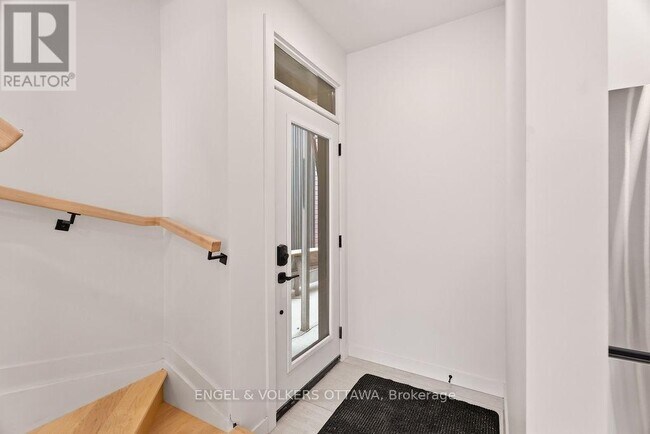 Photo - 47 Fairmont Ave