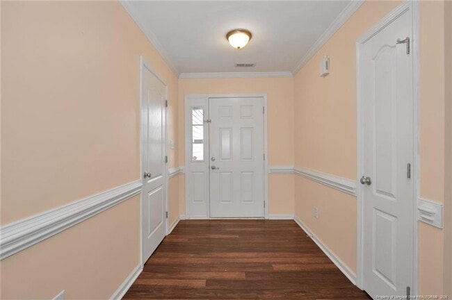 Photo - 290 Regimental Dr