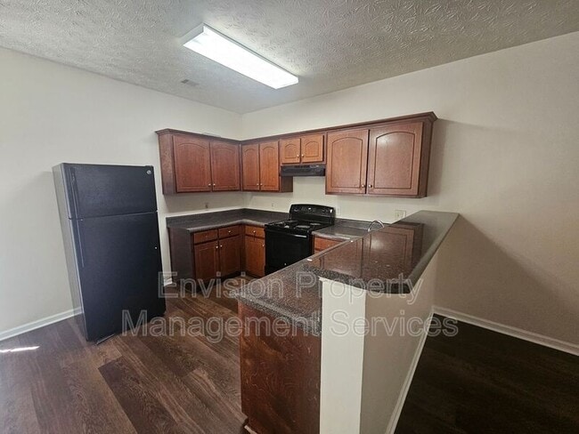 Photo - 1781 Fielding Way