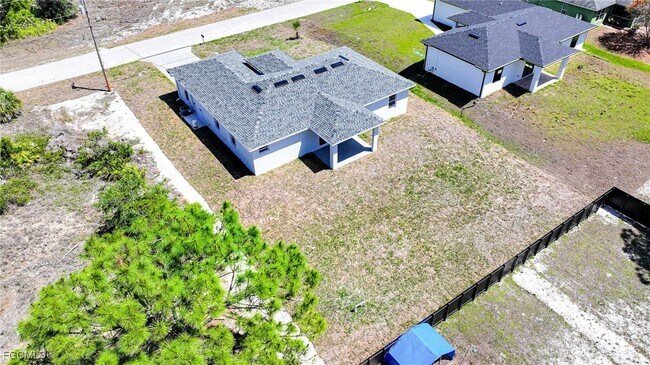 Photo - 2813 12th St W
