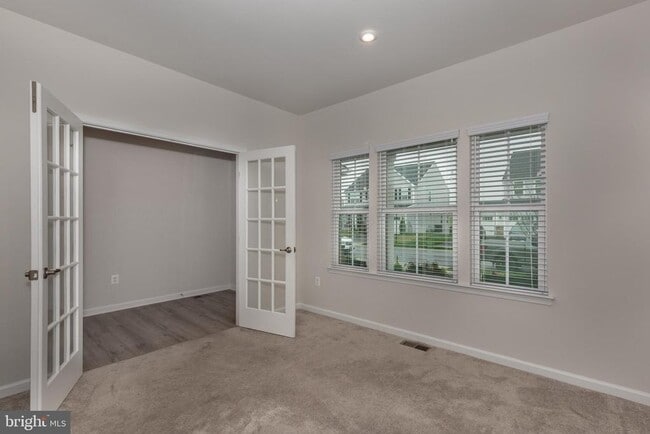 Photo - 112 Sherman Wy