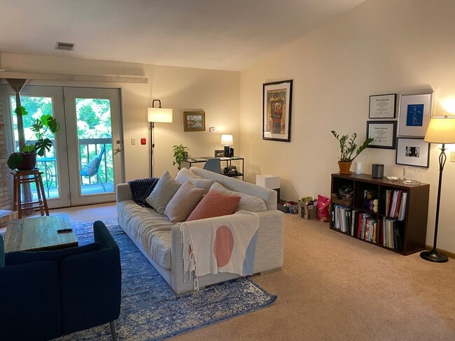 4809 Kim Ln Unidad 5