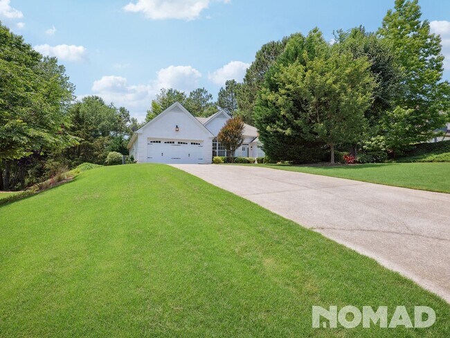 Photo - 3 Bedroom Single Family Home in Alpharetta