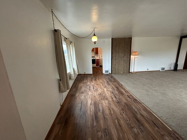 Photo - Country Living