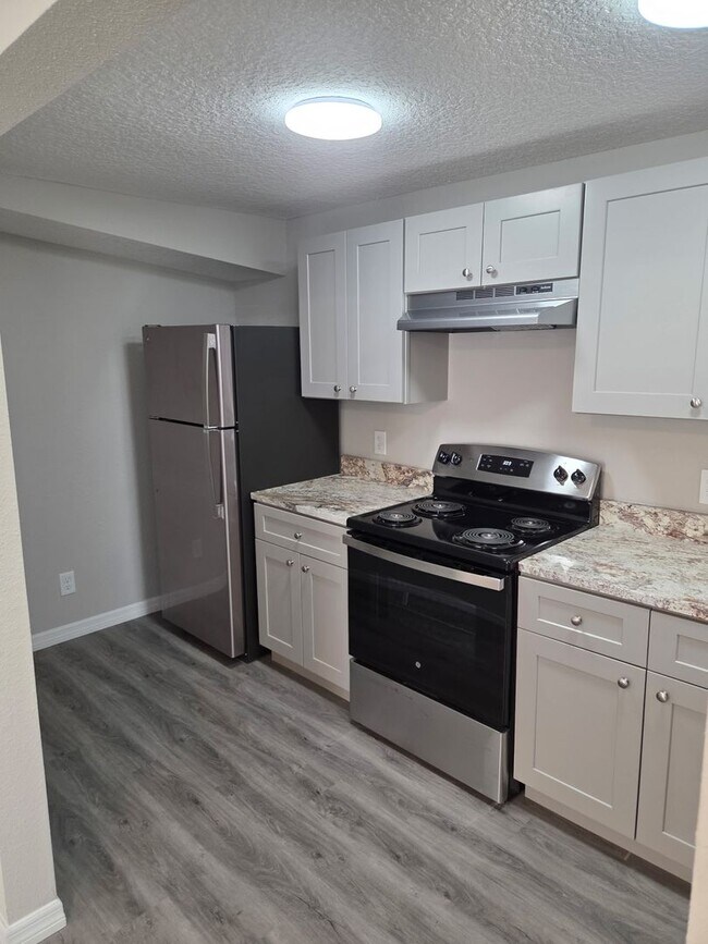 Photo - Cozy 3 bedroom 2 bath home in quiet neighborhood