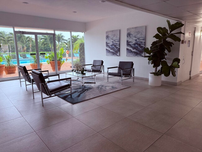 Photo - 401 Golden Isles Dr