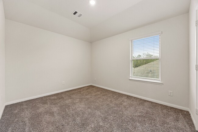 Photo - 15837 Roberto Clemente Ct