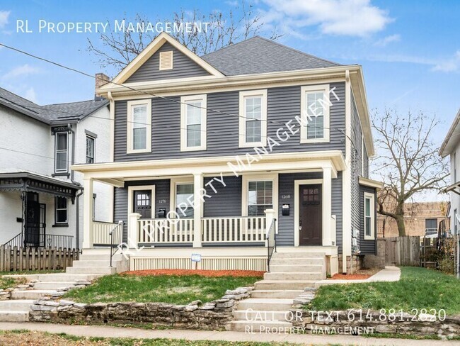 Building Photo - Updated 3 bedroom 1.0 bath duplex near Wei... Rental