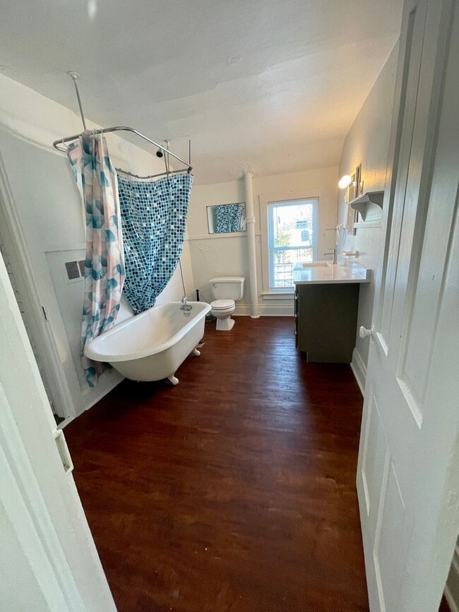 Photo - Adabell Coolidge Unit 2020 Coolidge Court