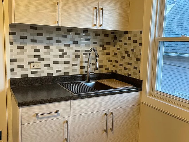 Photo - 1022 N Menard Ave Unit 2